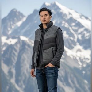 Zara Men's Black and Charcoal Quilted Vest small #casual #wool